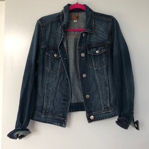 American Eagle Jean Jacket!